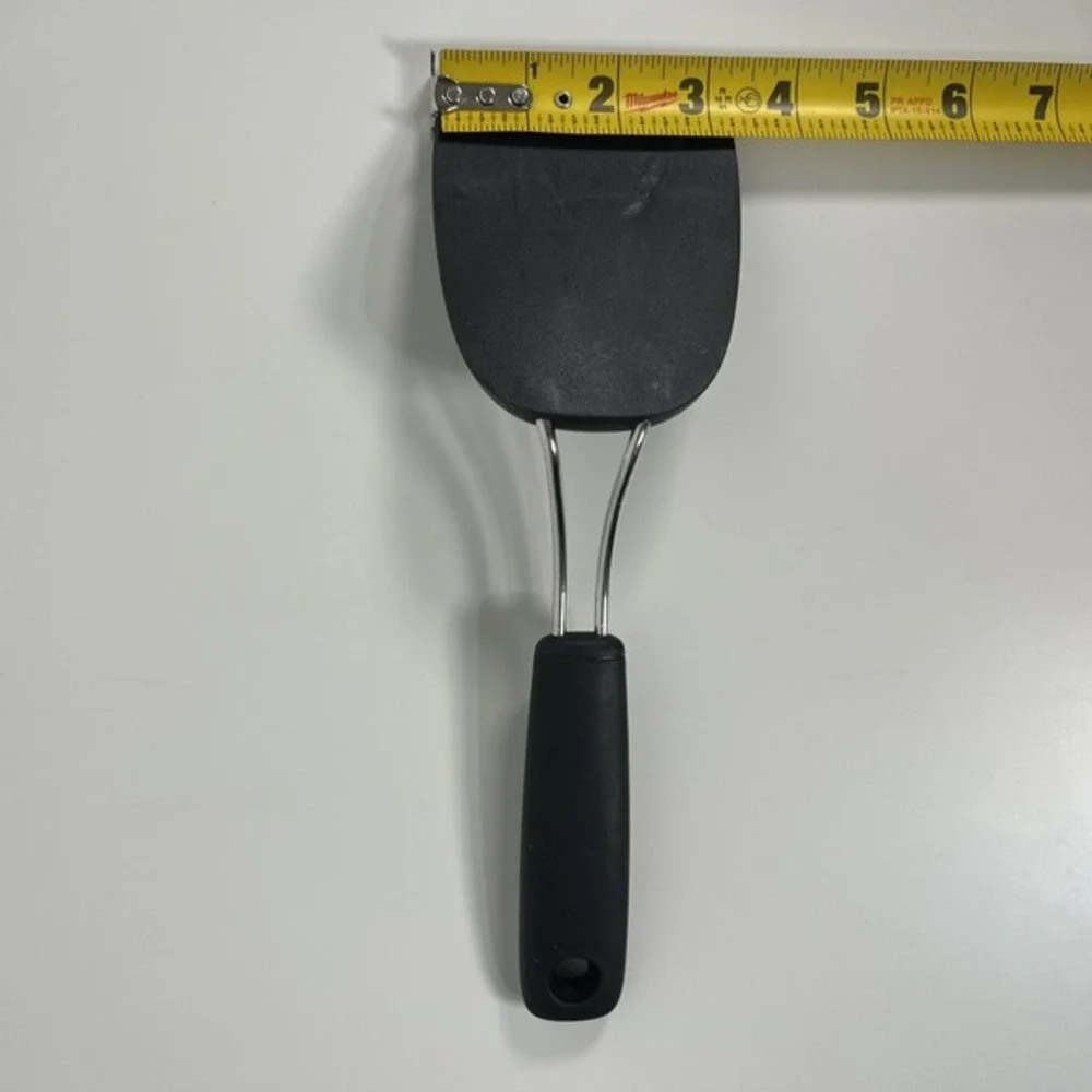 Oxo Good Grips‎ Solid Spatula Turner Flipper Large Black Nylon Thin Flexible